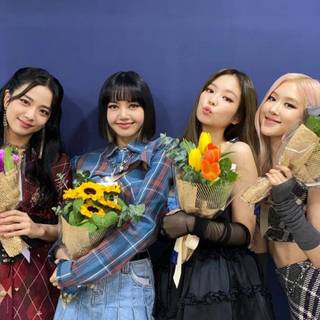 Shut Down Blackpink wallpaper