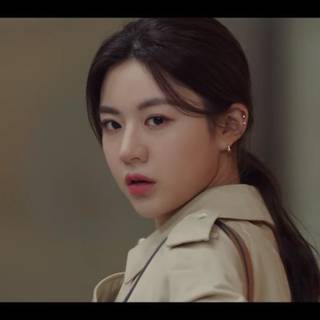 Go Yoon Jung desktop wallpaper