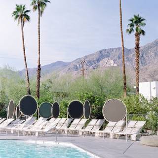 iPhone Palm Springs wallpaper