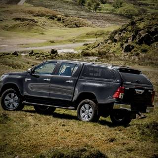 Toyota Hilux iPhone wallpaper