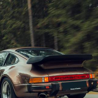 Turbo iPhone wallpaper