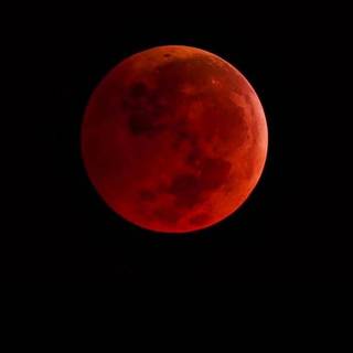 Red moon iPhone wallpaper