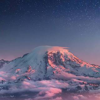 Red moon iPhone wallpaper