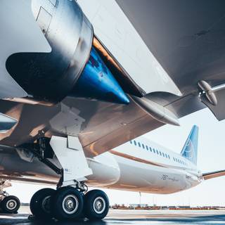 Boeing 787 iPhone wallpaper