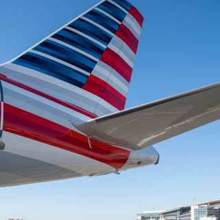 787 iPhone wallpaper