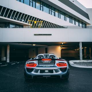Porsche 918 phone wallpaper