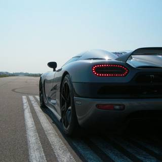 Koenigsegg mobile wallpaper