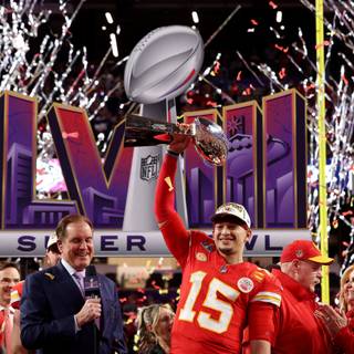 Patrick Mahomes 2024 wallpaper