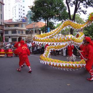 Dragon dance wallpaper