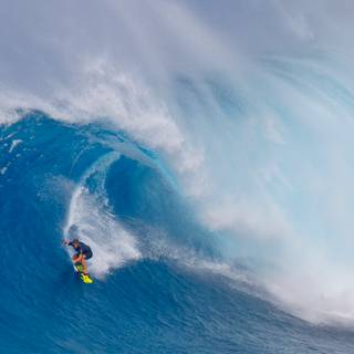 Big wave surfing wallpaper