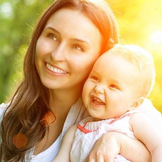 Mother and baby HD wallpaper