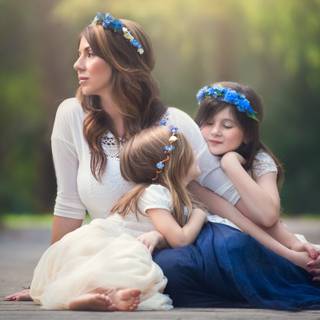 Mother and baby HD wallpaper