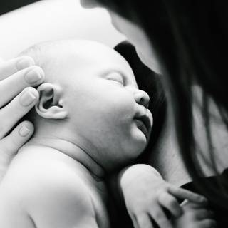 Mother and baby HD wallpaper