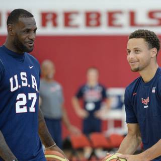 Stephen Curry 2024 wallpaper