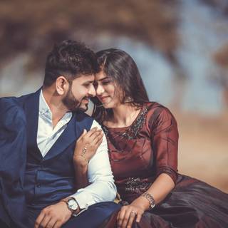 4k couple Indian wallpaper