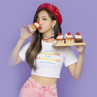 Twice Nayeon 4k wallpaper