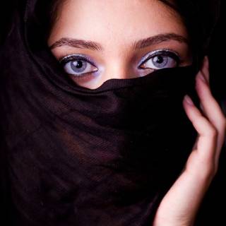 Arabian beautiful girls wallpaper