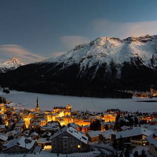 Winter town desktop wallpaper