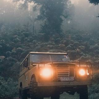 Off road iPhone wallpaper