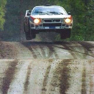 Lancia iPhone wallpaper