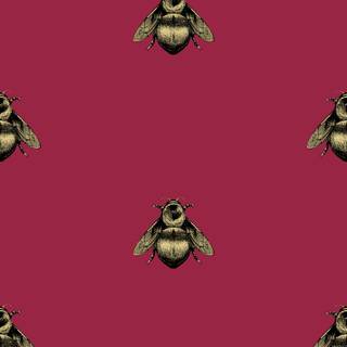iPhone bee wallpaper