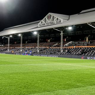 Craven Cottage wallpaper