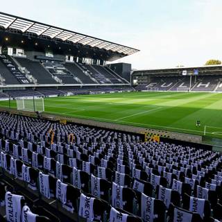 Craven Cottage wallpaper