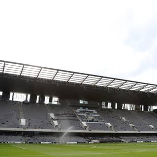 Craven Cottage wallpaper