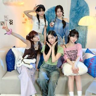 Le Sserafim 2024 wallpaper