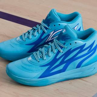 Lamelo shoes wallpaper