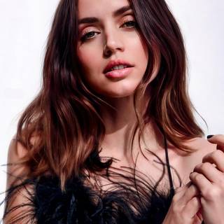 Ana De Armas iPhone 15 wallpaper