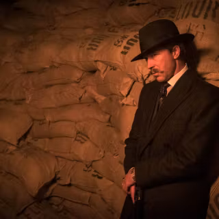 Aberama Gold wallpaper