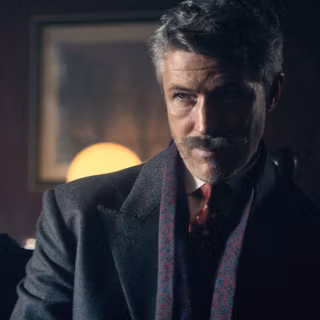 Aberama Gold wallpaper