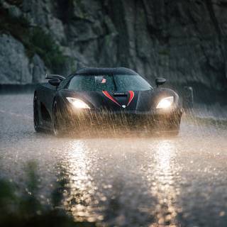 Car in the rain wallpaper