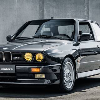 BMW E30 motor phone wallpaper