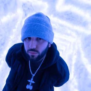 Odetari desktop wallpaper