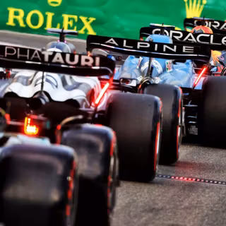 F1 4k desktop grid wallpaper