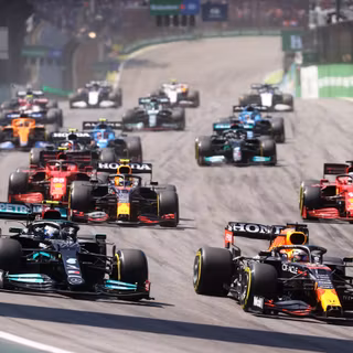 F1 4k desktop grid wallpaper