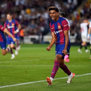 Lamine Yamal 4k wallpaper