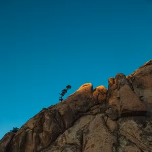 Minimalist iPad 4k wallpaper