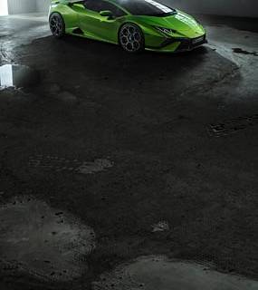 Lamborghini Huracan phone wallpaper