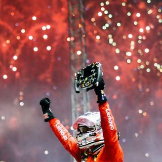 Vettel iPhone wallpaper