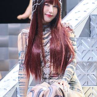 Super Lady (G)-Idle wallpaper