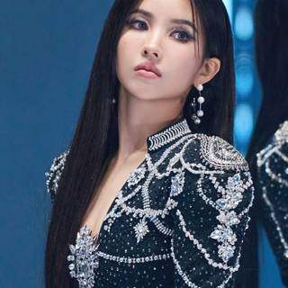 Super Lady (G)-Idle wallpaper