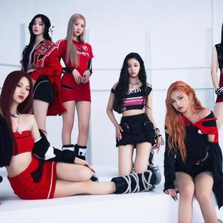 Stuck In The Middle Baby Monster wallpaper