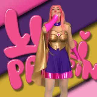 Luli Pampin wallpaper