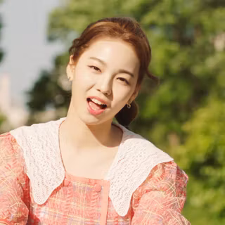 NiziU Make You Happy wallpaper