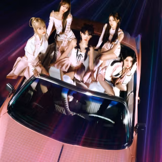 Perfect Night Le Sserafim wallpaper