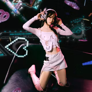 Perfect Night Le Sserafim wallpaper