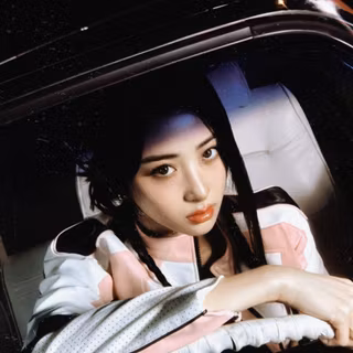 Perfect Night Le Sserafim wallpaper